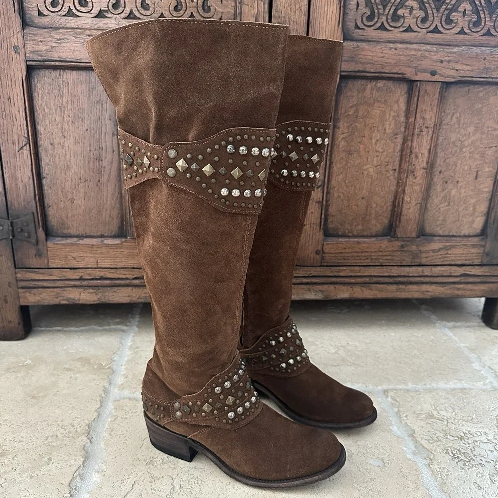 Five Worlds Cordani Sanchez Boots Women's Size 6.5B Suede Leather Above‎ Knee
